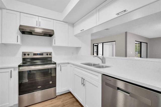 2765 COUNTRYSIDE BOULEVARD 104, Clearwater, FL 33761