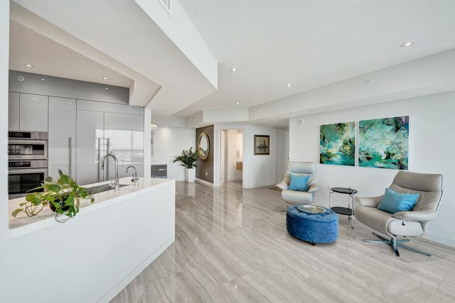 2845 NE 9th Street Ph5, Fort Lauderdale, FL 33304
