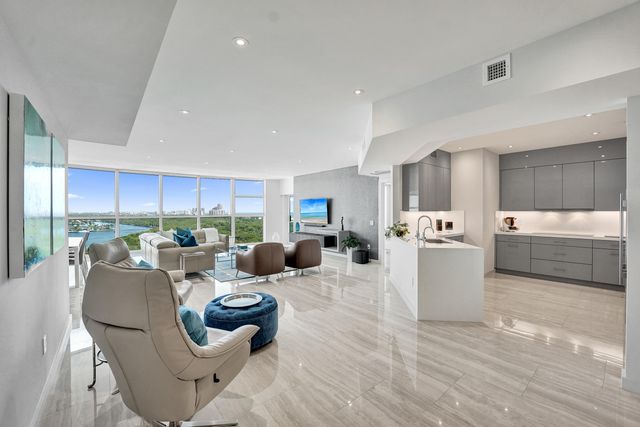 2845 NE 9th Street Ph5, Fort Lauderdale, FL 33304
