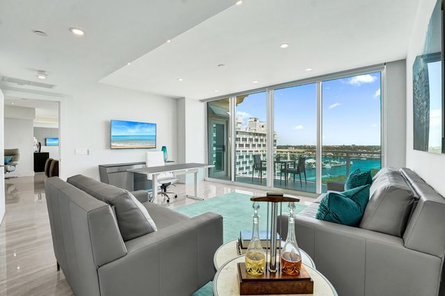 2845 NE 9th Street Ph5, Fort Lauderdale, FL 33304