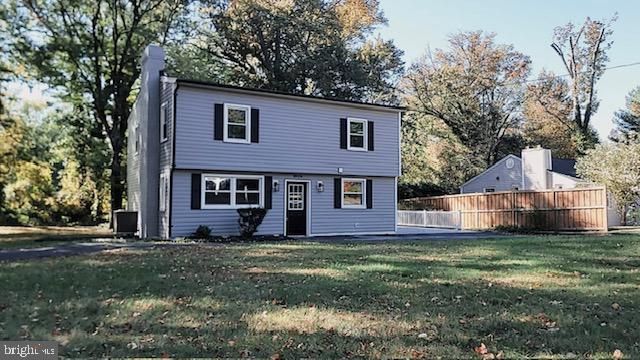 8426 WOODLAWN ST, Alexandria, VA 22309