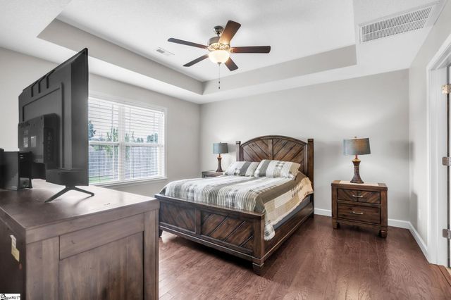 229 Highland Springs Loop, Inman, SC 29349