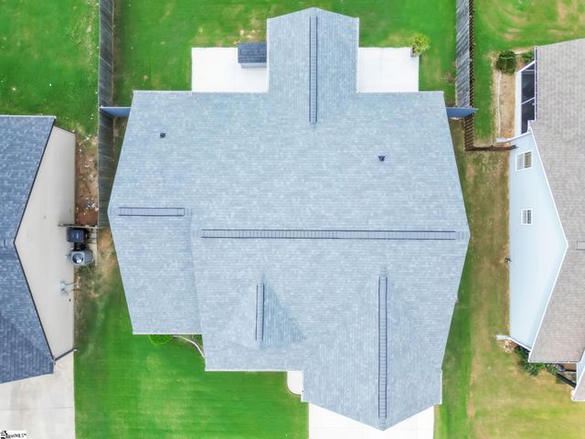 229 Highland Springs Loop, Inman, SC 29349