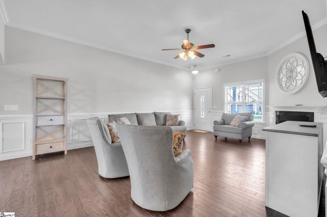 229 Highland Springs Loop, Inman, SC 29349