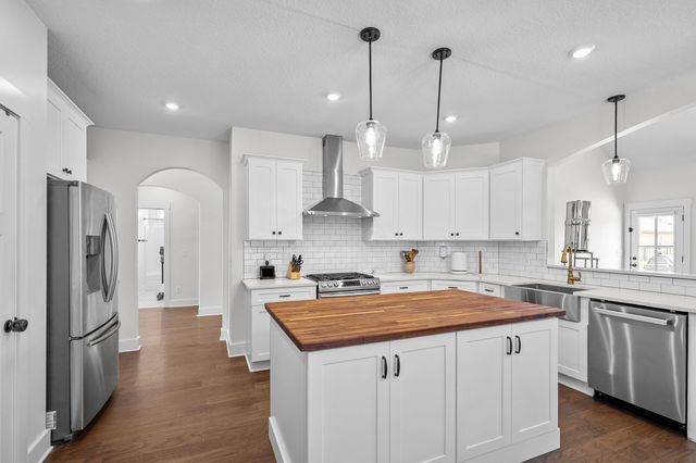 529 Dexter Dr, Clarksville, TN 37043