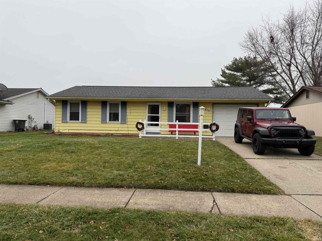2711 Sandarac Lane, Fort Wayne, IN 46815