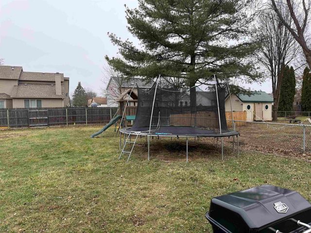 2711 Sandarac Lane, Fort Wayne, IN 46815