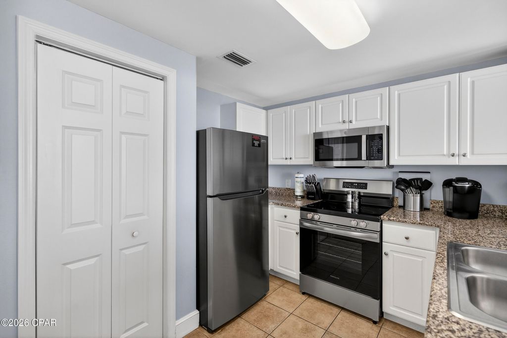 Image 8 of property listing at 10901 Front Beach Road 1810, Panama City Beach, FL 32407