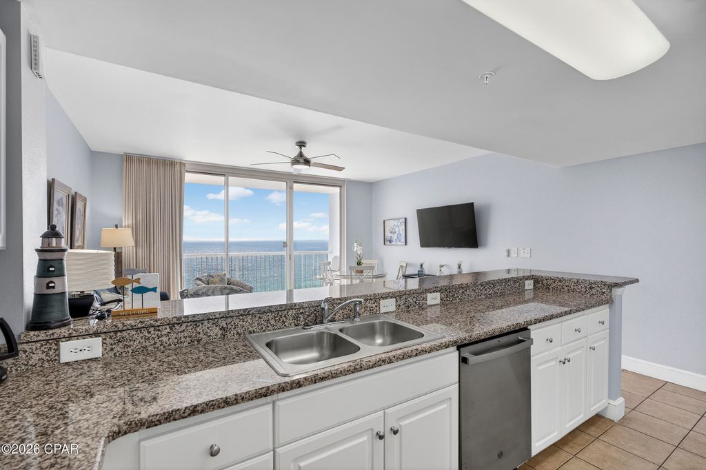 Image 9 of property listing at 10901 Front Beach Road 1810, Panama City Beach, FL 32407