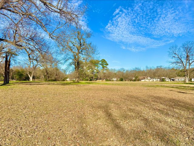 400 Hill Avenue, Pittsburg, TX 75686