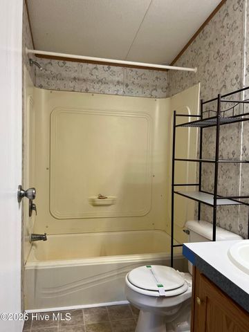 179 Aberdeen Lane, Jacksonville, NC 28540