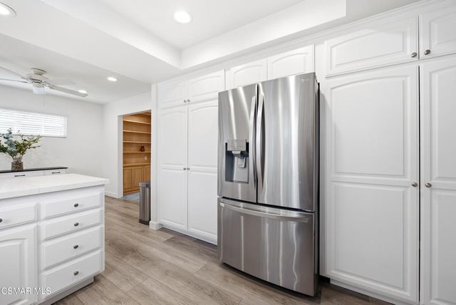 3598 Scofield Avenue, Simi Valley, CA 93063