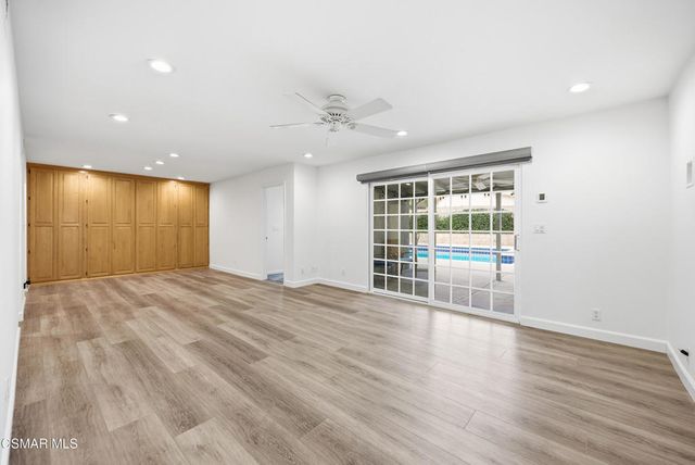 3598 Scofield Avenue, Simi Valley, CA 93063