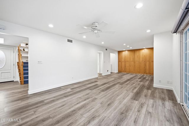 3598 Scofield Avenue, Simi Valley, CA 93063