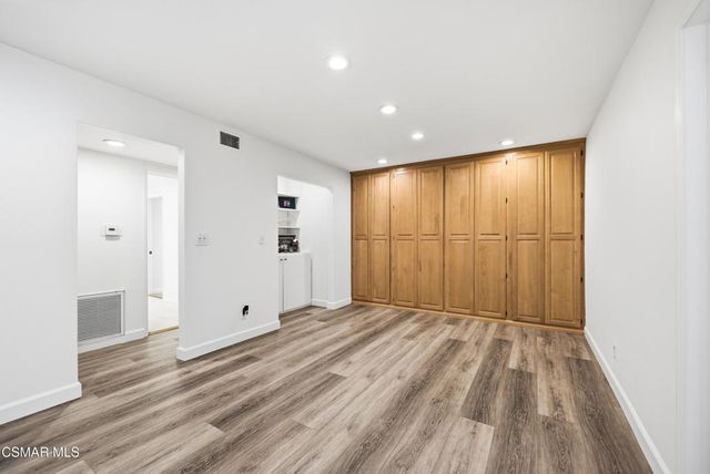 3598 Scofield Avenue, Simi Valley, CA 93063