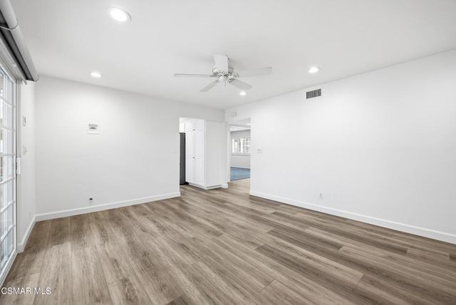 3598 Scofield Avenue, Simi Valley, CA 93063