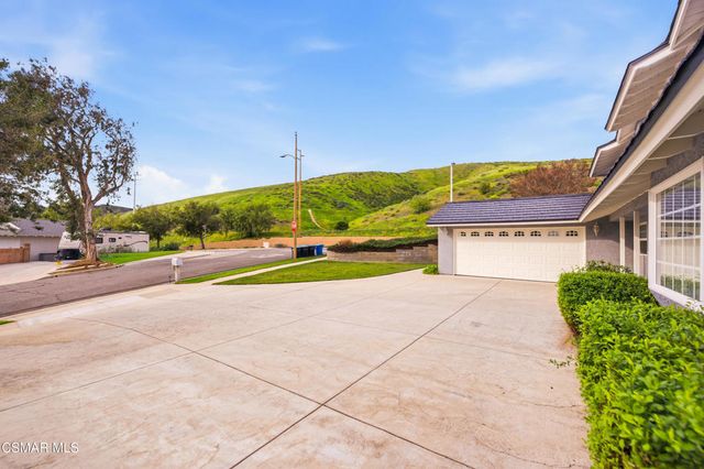 3598 Scofield Avenue, Simi Valley, CA 93063