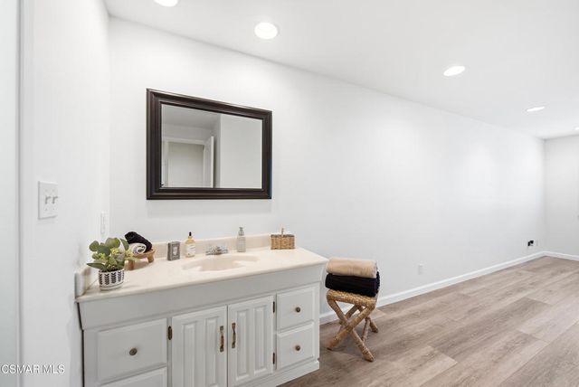 3598 Scofield Avenue, Simi Valley, CA 93063