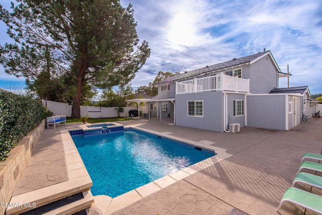 3598 Scofield Avenue, Simi Valley, CA 93063