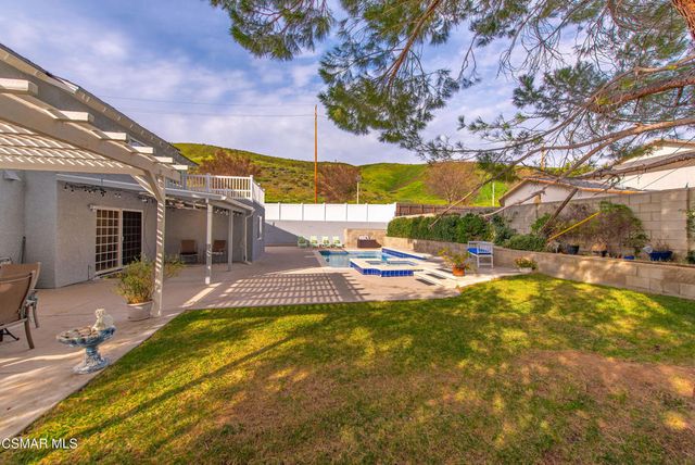 3598 Scofield Avenue, Simi Valley, CA 93063