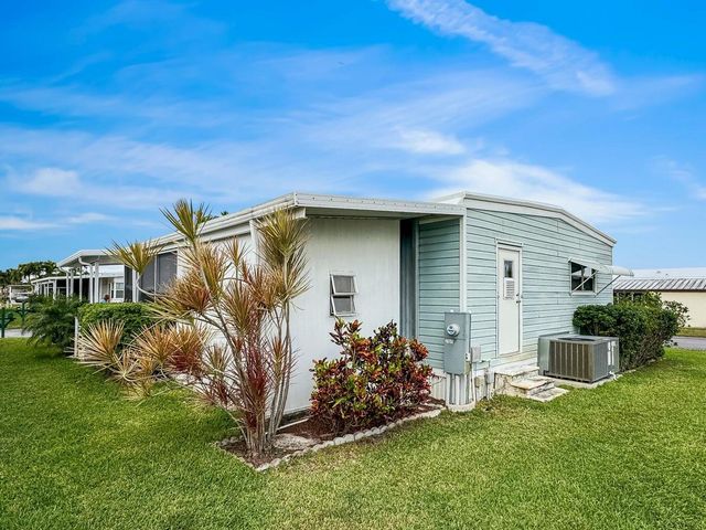 37045 Exuma Bay, Boynton Beach, FL 33436