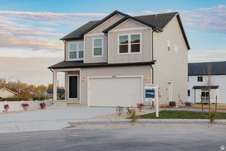 949 W COLUMBIA CT #106, Riverdale, UT 84405