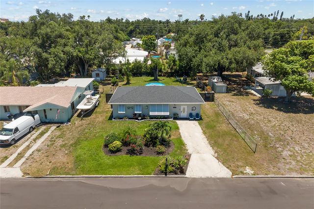 1611 27TH STREET W, Bradenton, FL 34205