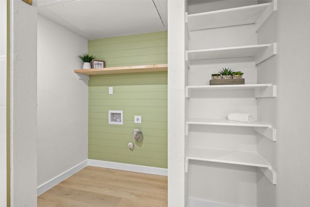 6021 Dunn Drive, The Colony, TX 75056