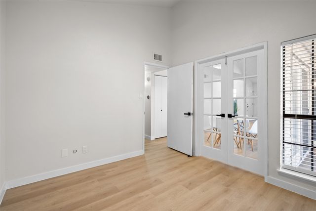 6021 Dunn Drive, The Colony, TX 75056