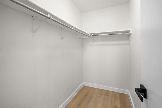 6021 Dunn Drive, The Colony, TX 75056