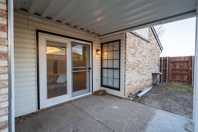 6021 Dunn Drive, The Colony, TX 75056