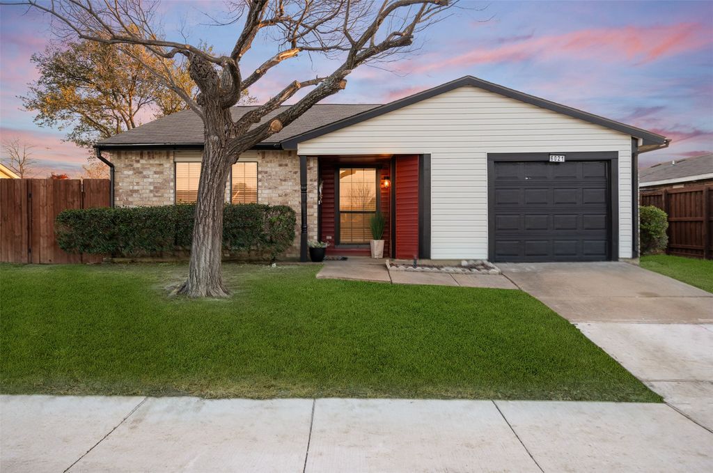 6021 Dunn Drive, The Colony, TX 75056
