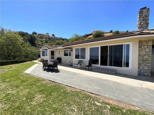 3160 Crownview, Rancho Palos Verdes, CA 90275