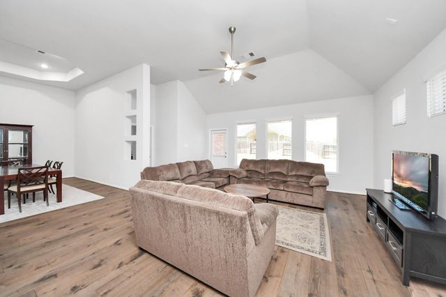 21231 Grey Bloom Avenue, Tomball, TX 77377