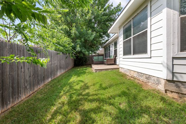 10012 Chadbourne Road, Fort Worth, TX 76244