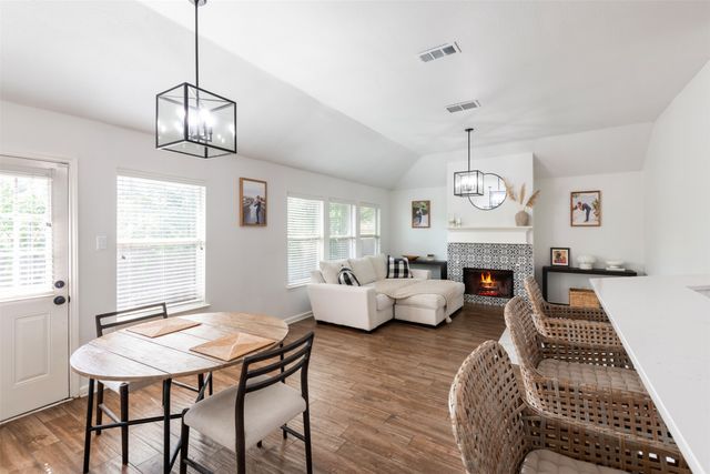 10012 Chadbourne Road, Fort Worth, TX 76244