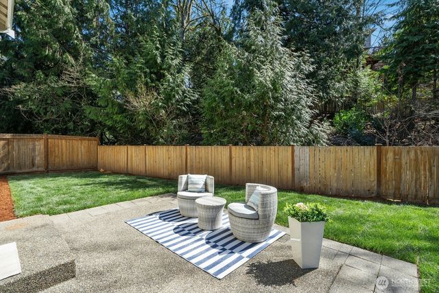 24322 229th Court SE, Maple Valley, WA 98038