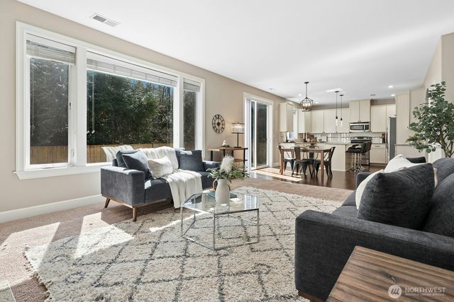 24322 229th Court SE, Maple Valley, WA 98038