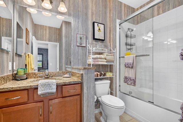 7010 PLAYA BELLA DRIVE, Bradenton, FL 34209