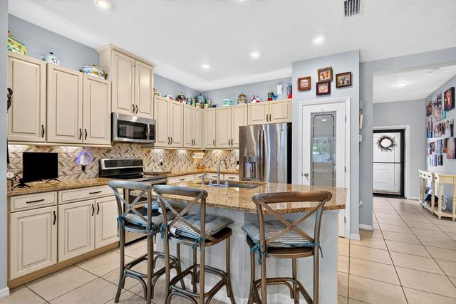 7010 PLAYA BELLA DRIVE, Bradenton, FL 34209