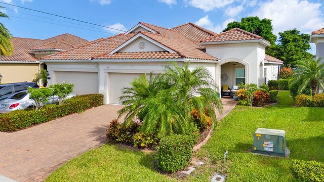 7010 PLAYA BELLA DRIVE, Bradenton, FL 34209