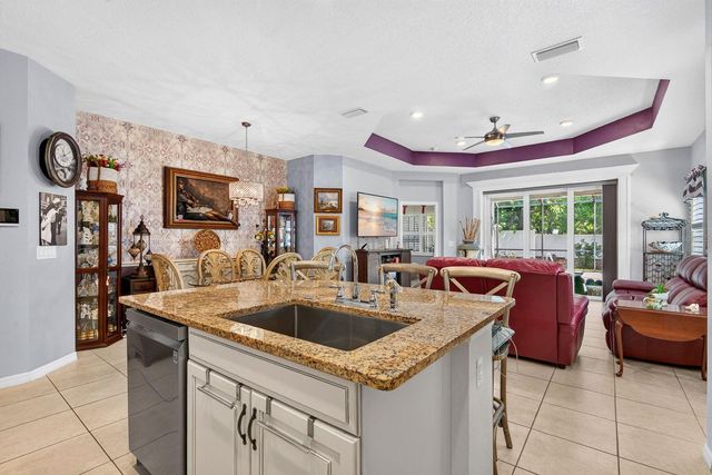 7010 PLAYA BELLA DRIVE, Bradenton, FL 34209