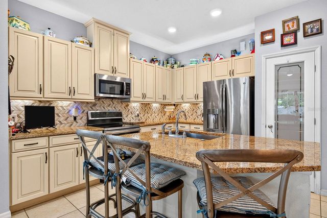 7010 PLAYA BELLA DRIVE, Bradenton, FL 34209