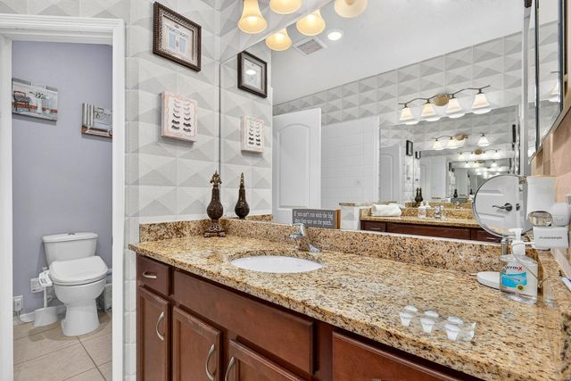 7010 PLAYA BELLA DRIVE, Bradenton, FL 34209