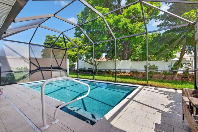 7010 PLAYA BELLA DRIVE, Bradenton, FL 34209