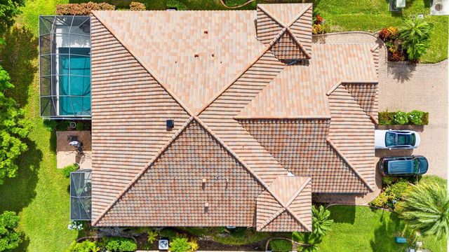 7010 PLAYA BELLA DRIVE, Bradenton, FL 34209