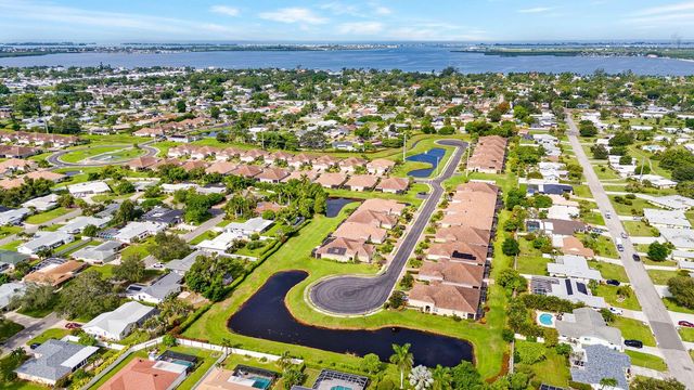 7010 PLAYA BELLA DRIVE, Bradenton, FL 34209