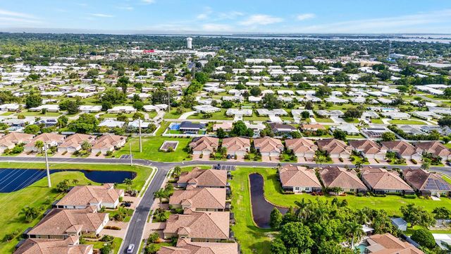 7010 PLAYA BELLA DRIVE, Bradenton, FL 34209