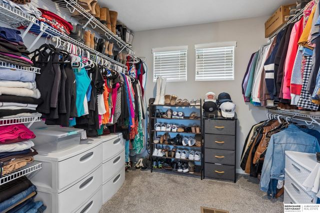 21302 G Street, Elkhorn, NE 68022