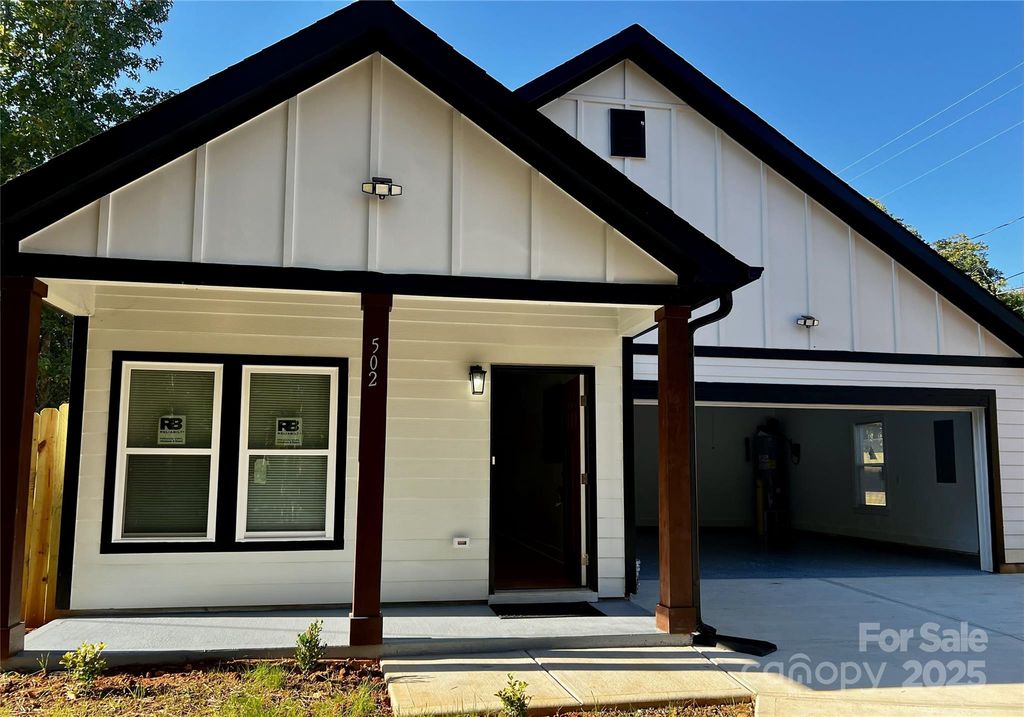 502 S Skyland Drive, Bessemer City, NC 28016